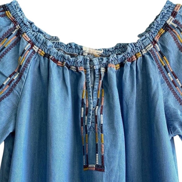 Knox Rose Embroidered chambray denim Off-Shoulder Dress with pockets. Size S - Picture 3 of 4